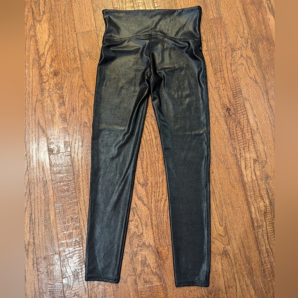 Spanx faux ‘leather’  shiny stretch leggings, XL fit M/L New Without Tags